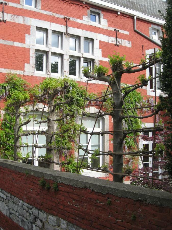 D'hotes Les Augustins - Parking Securise - Borne De Recharge Huy
